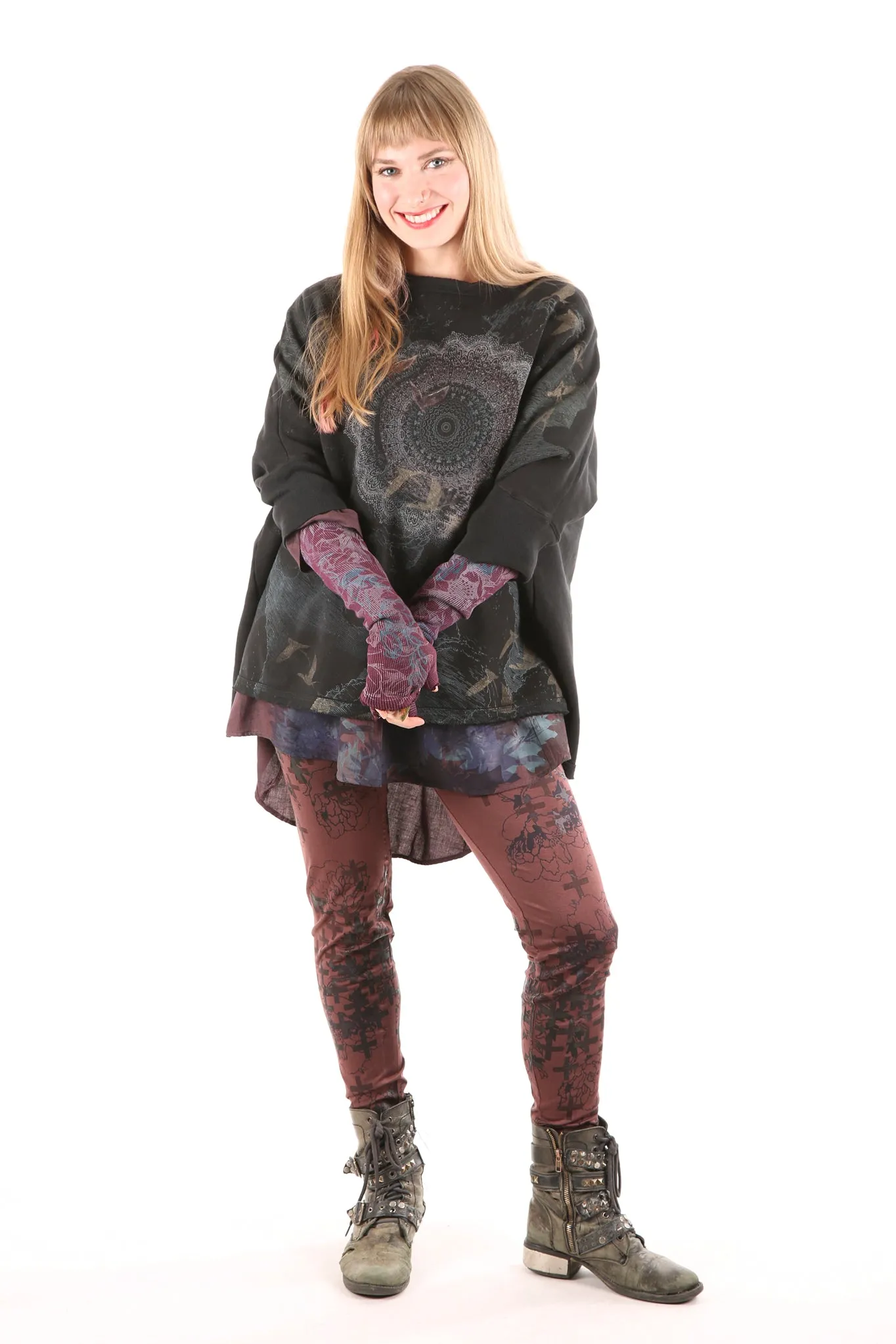 2210  Cozy Fleece Square Sweatshirt Printed Black