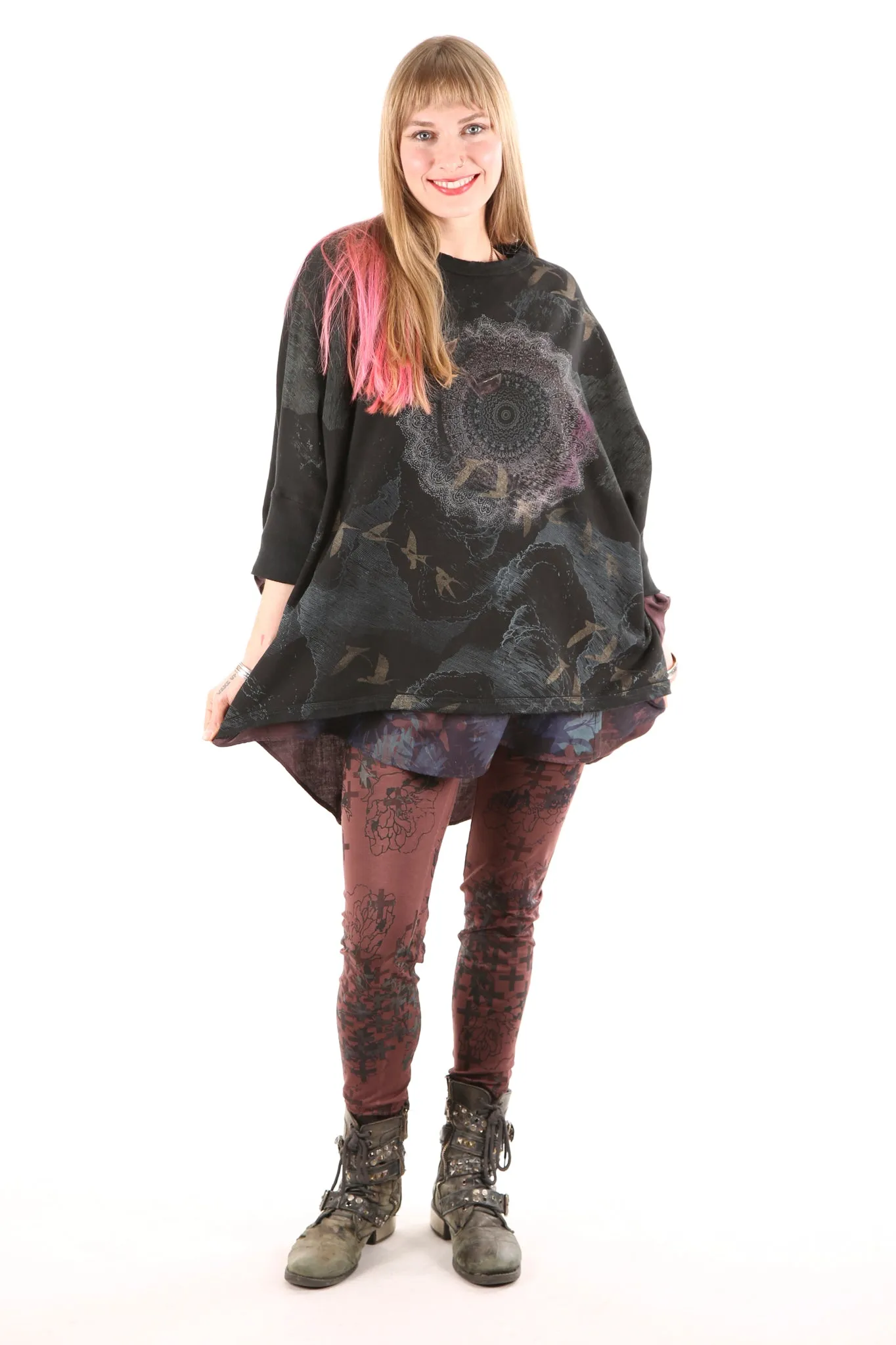 2210  Cozy Fleece Square Sweatshirt Printed Black