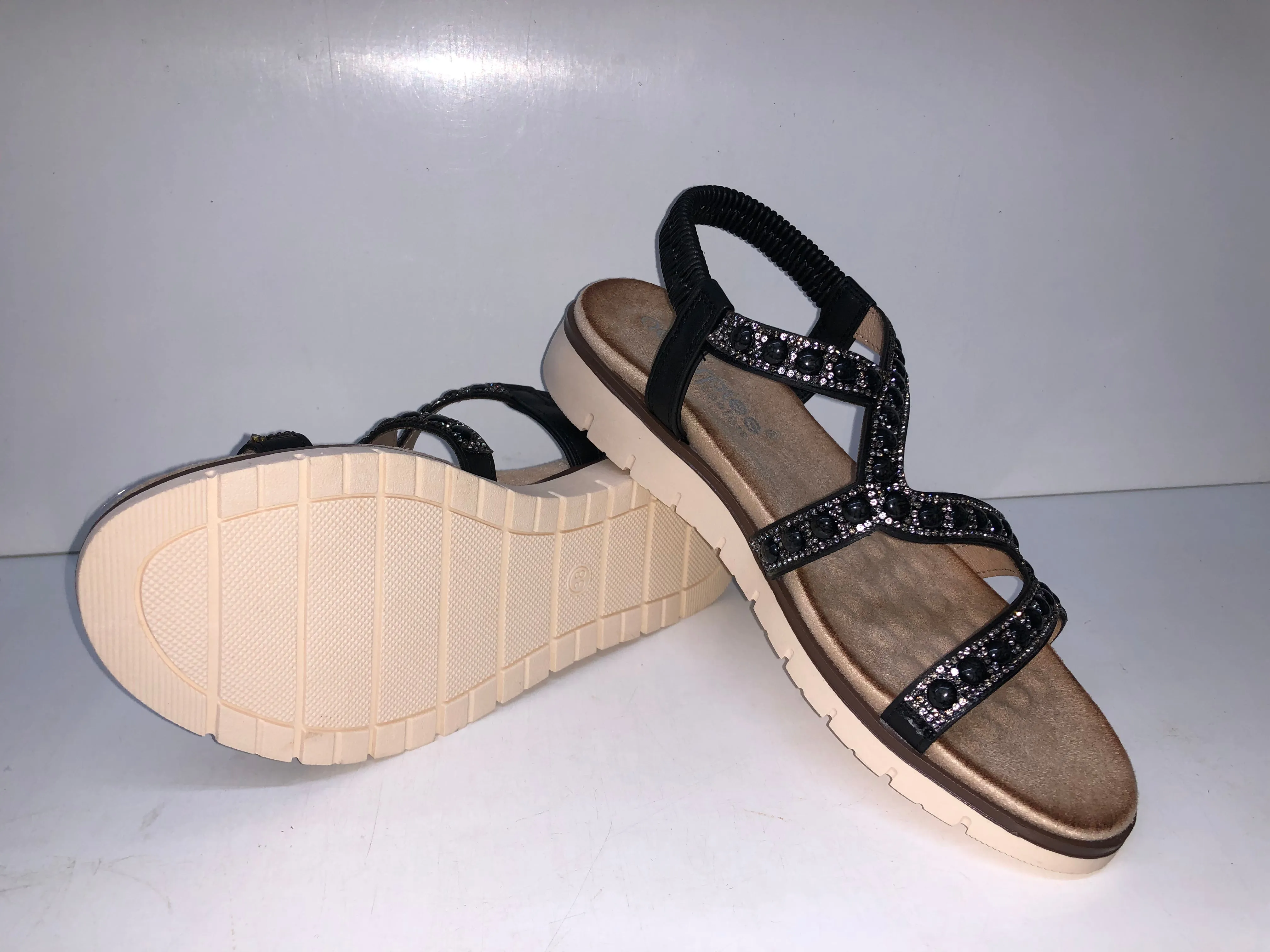 ABZ26668 BLACK