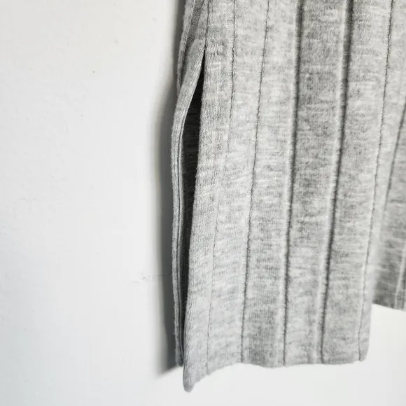 Anthropologie Ribbed Knit Tunic Top L Grey Minimalist Lagenlook Cozycore