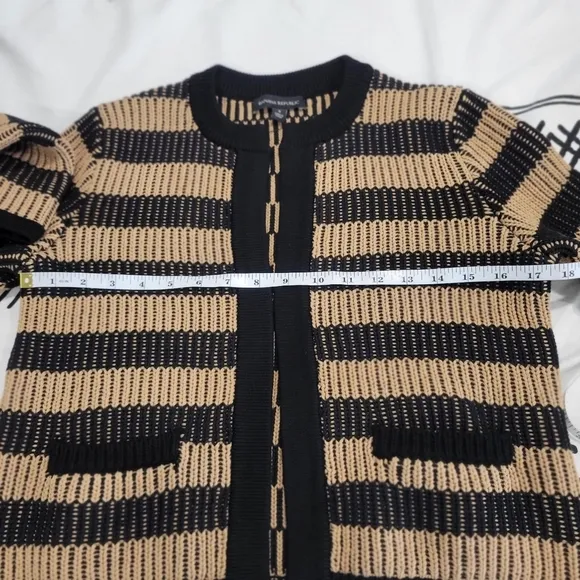 Banana Republic Women's Jacquard Black &amp; Tan Striped Open Sweater Jacket  Size S