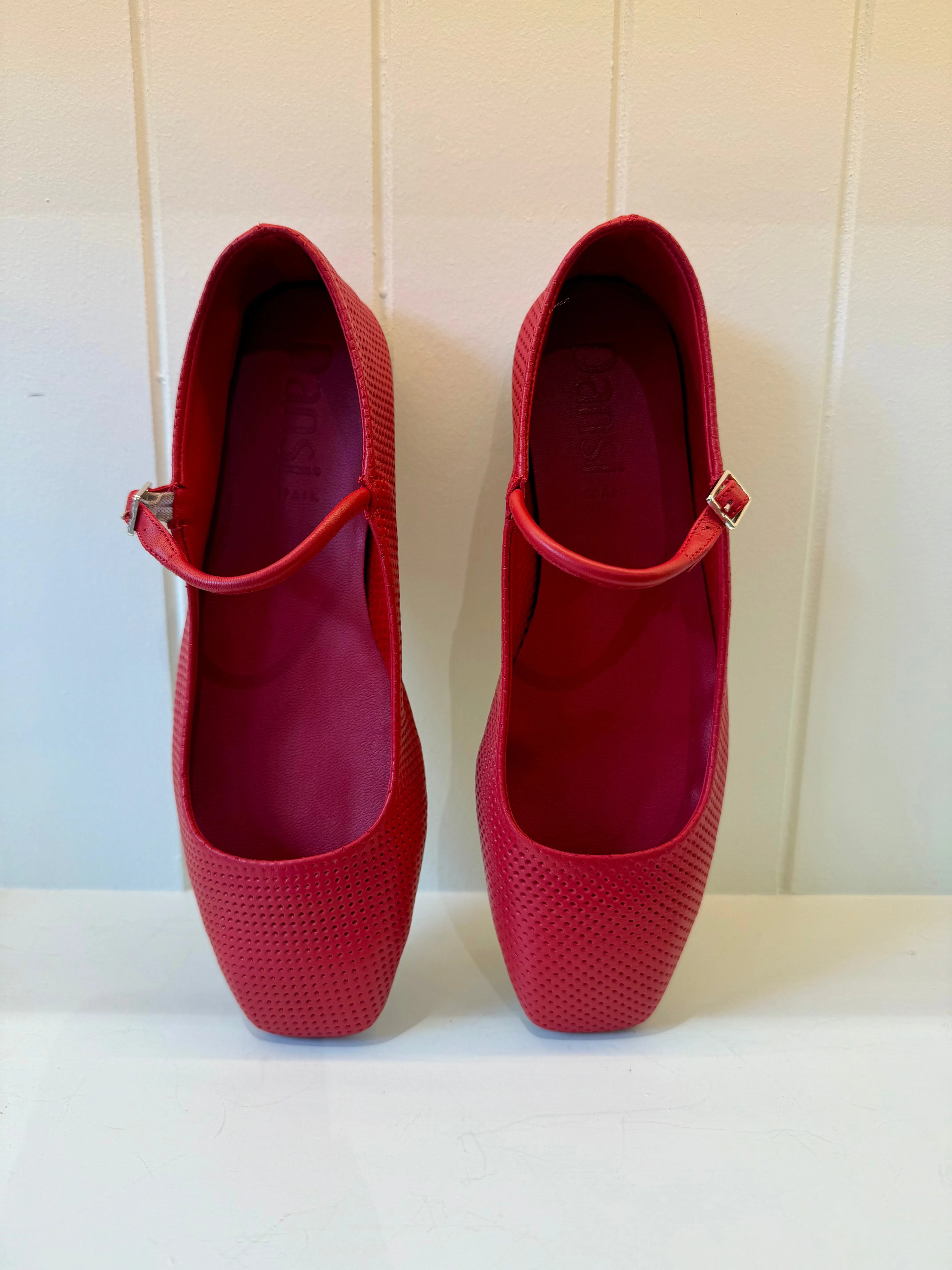 Evita Ballerina - Red