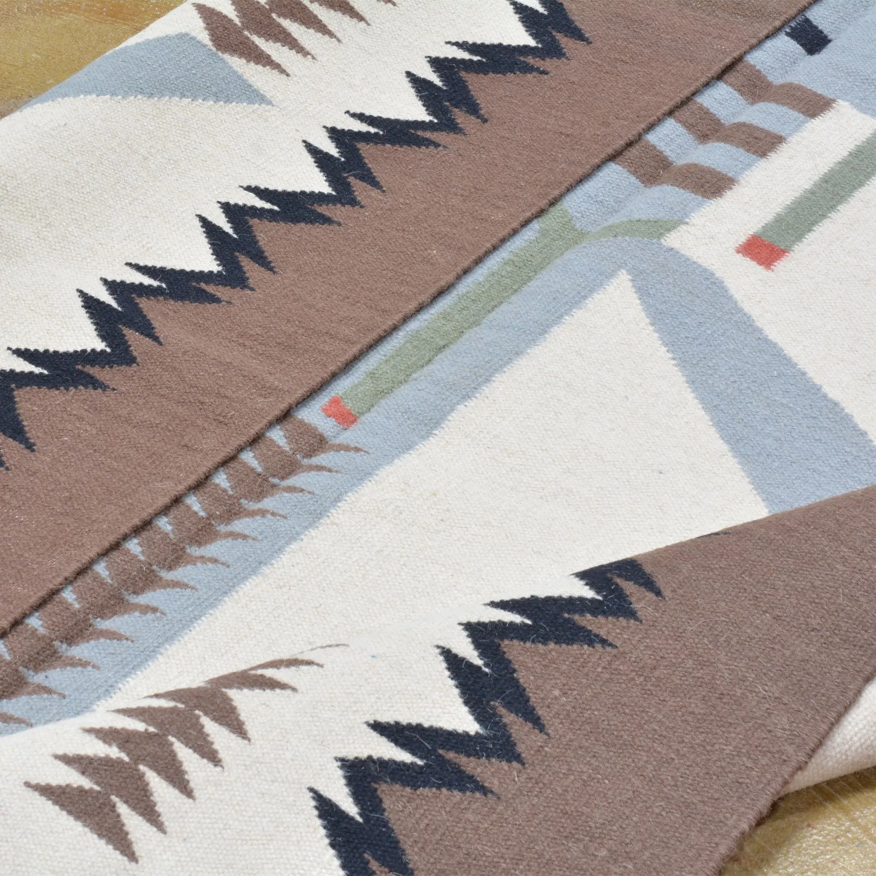 Flatweave Hand-Woven SouthWestern Design Handmade Wool Rug (Size 5.0 X 6.10) Cwral-1125