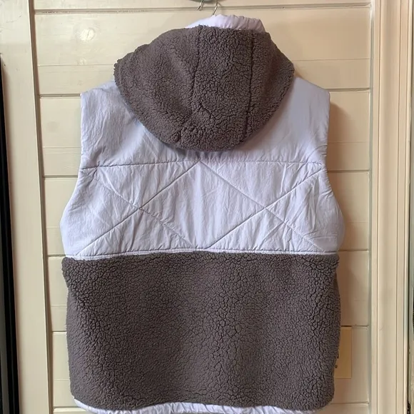 FP Movement AdventureAwaits Fleece Vest Size M.