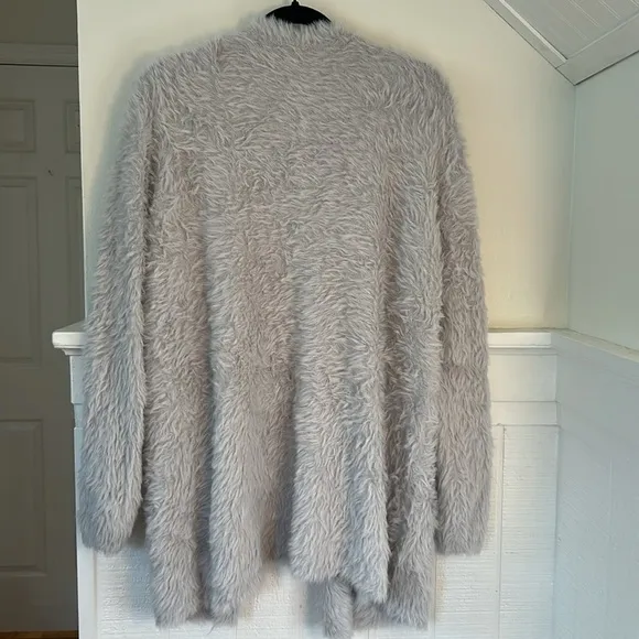 Free People Cozy Faux Fur Cardigan Sweater in Silver Cloud size Small, like new