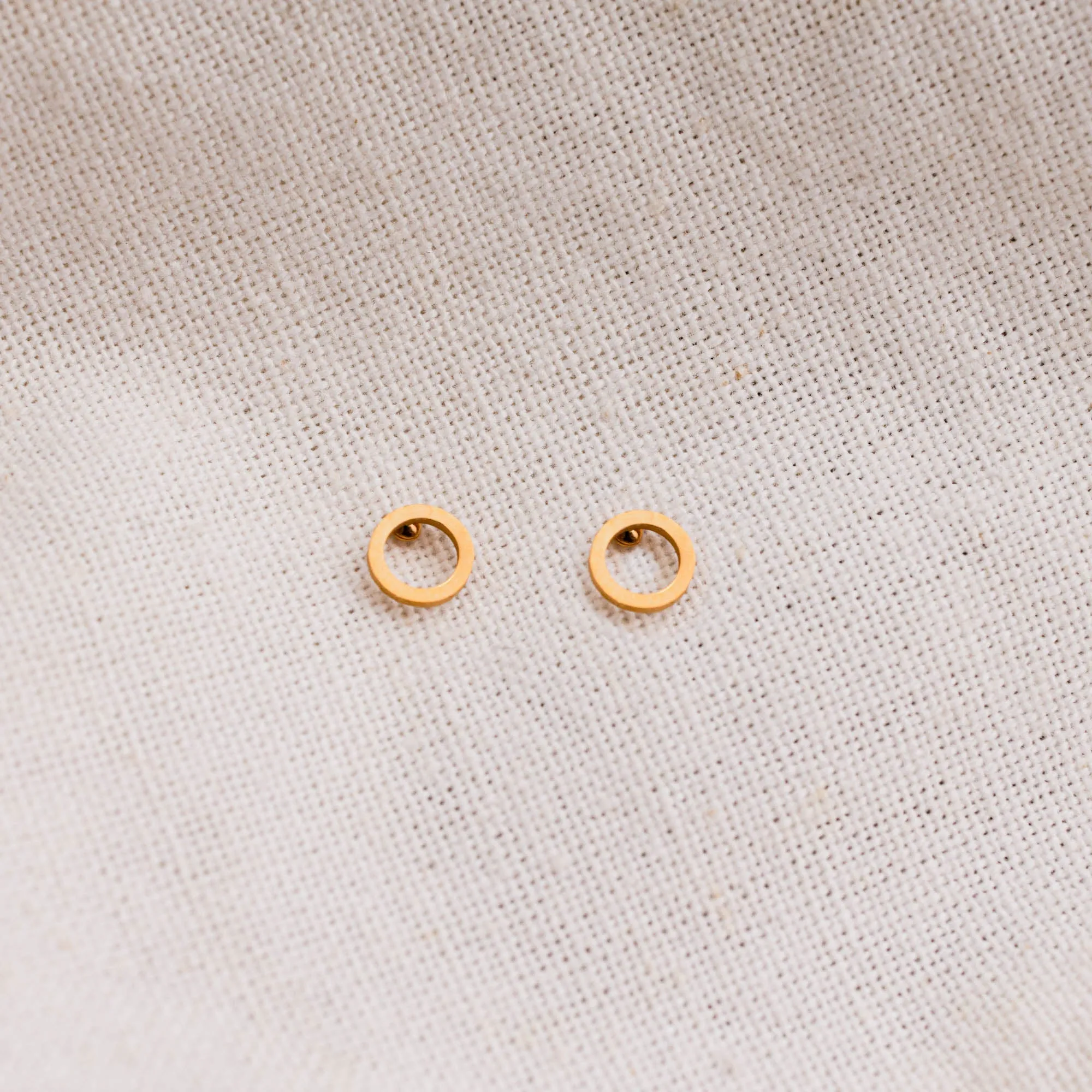 Halo Circle Stud Earrings