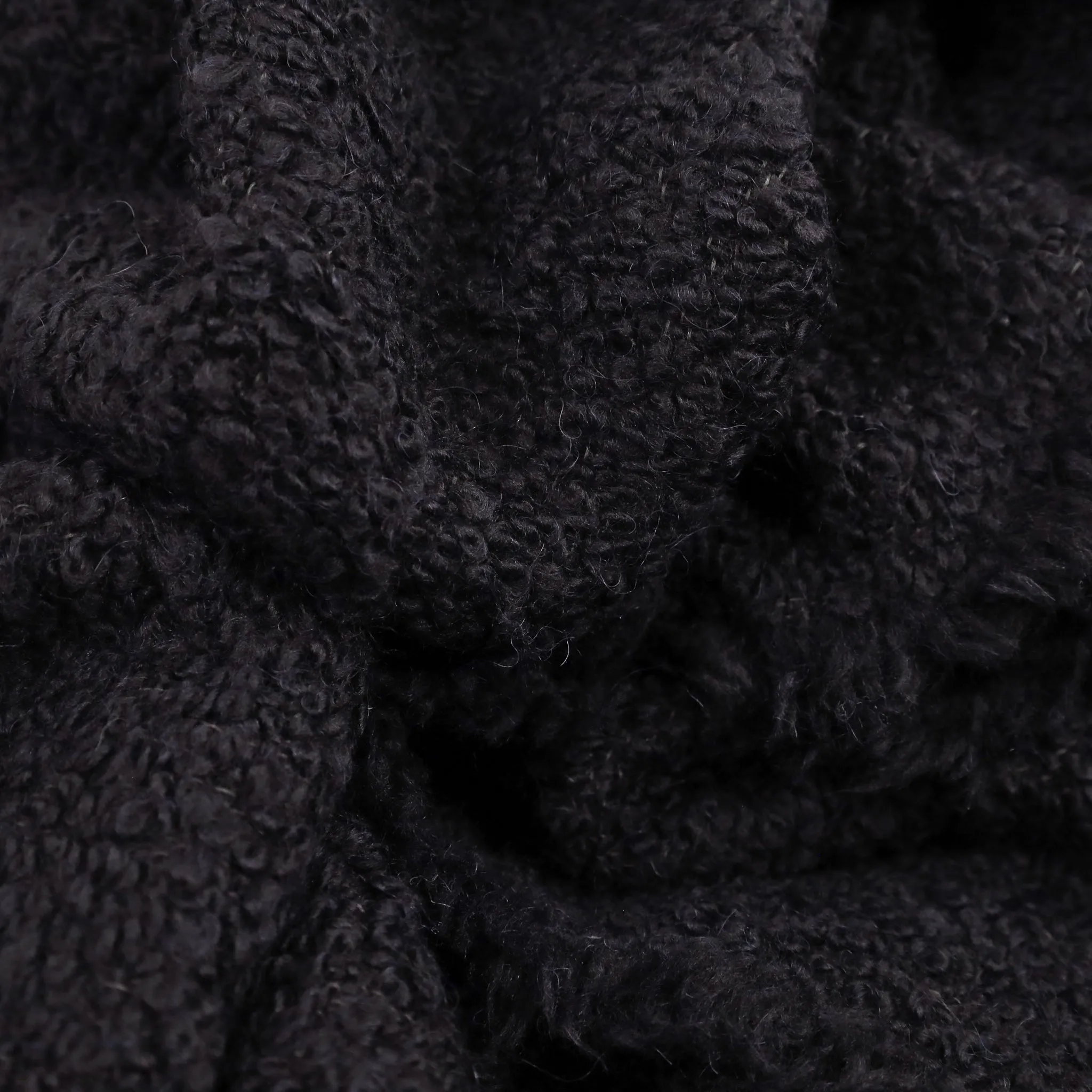 kurlisuri throw