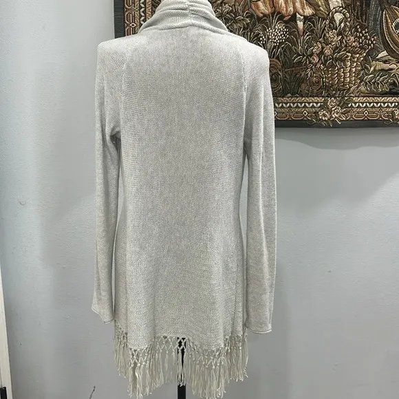 Lily Pulitzer Tatum Elegant Sparkly Gray with Fringe Open Cardigan. Size XS