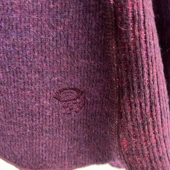 Mountain Hardwear wool plans pullover Sweater