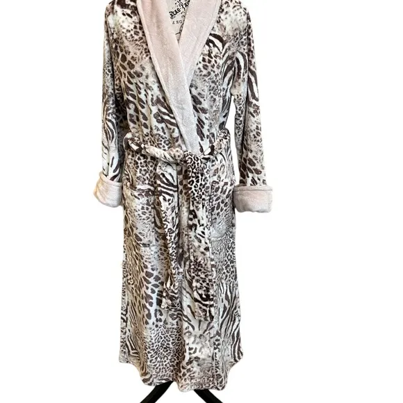 Natori Robe
