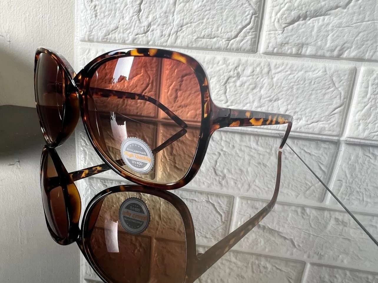New Designer Rep. Sunglasses, 400 UV Protection! Stylish Gradient Lenses! 9262