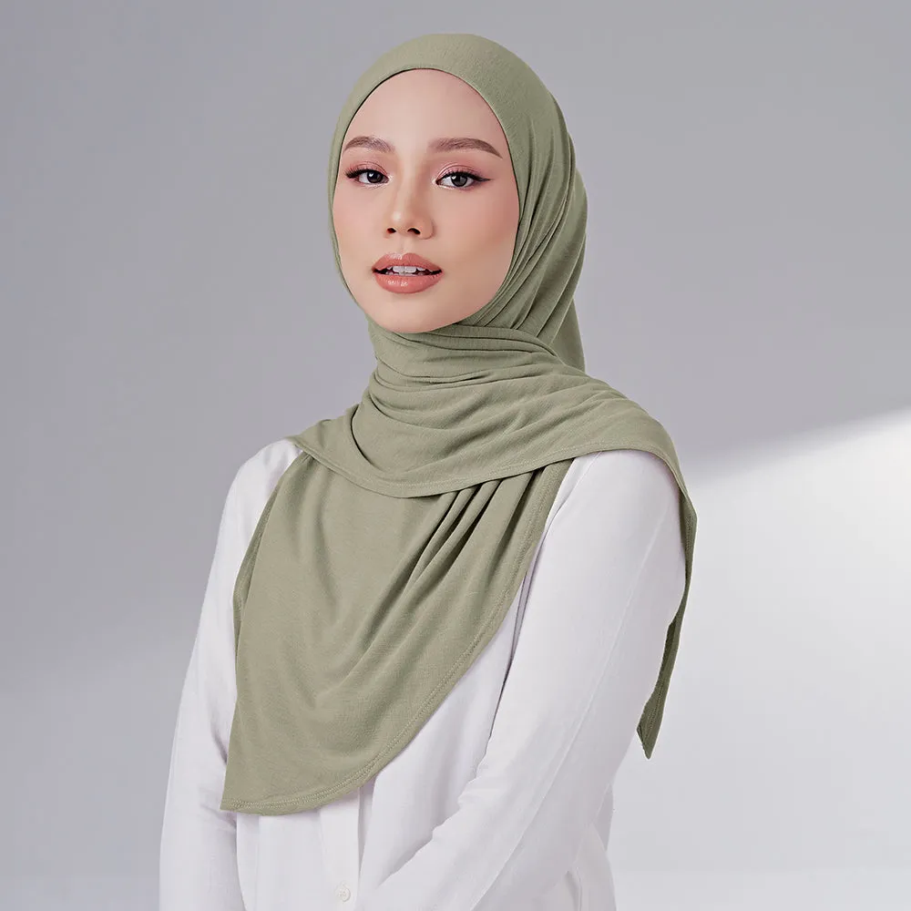 Niya in Sprig (Net)