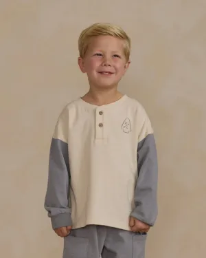 RYLEE & CRU- Explore Long Sleeve Henley