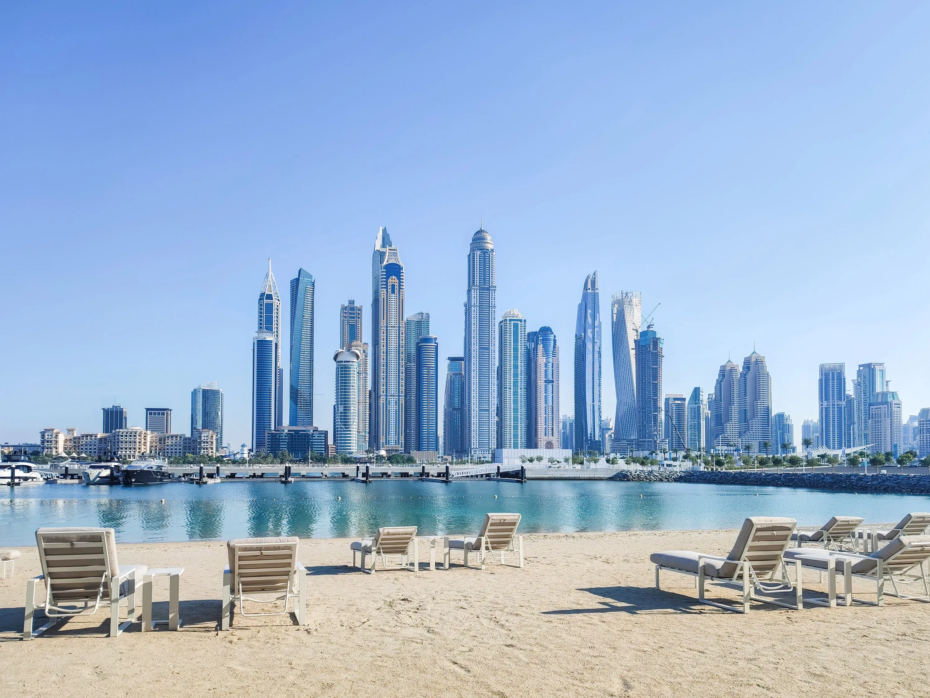 Stylish 2BR apt in Emaar Beachfront w/ stunning sea views