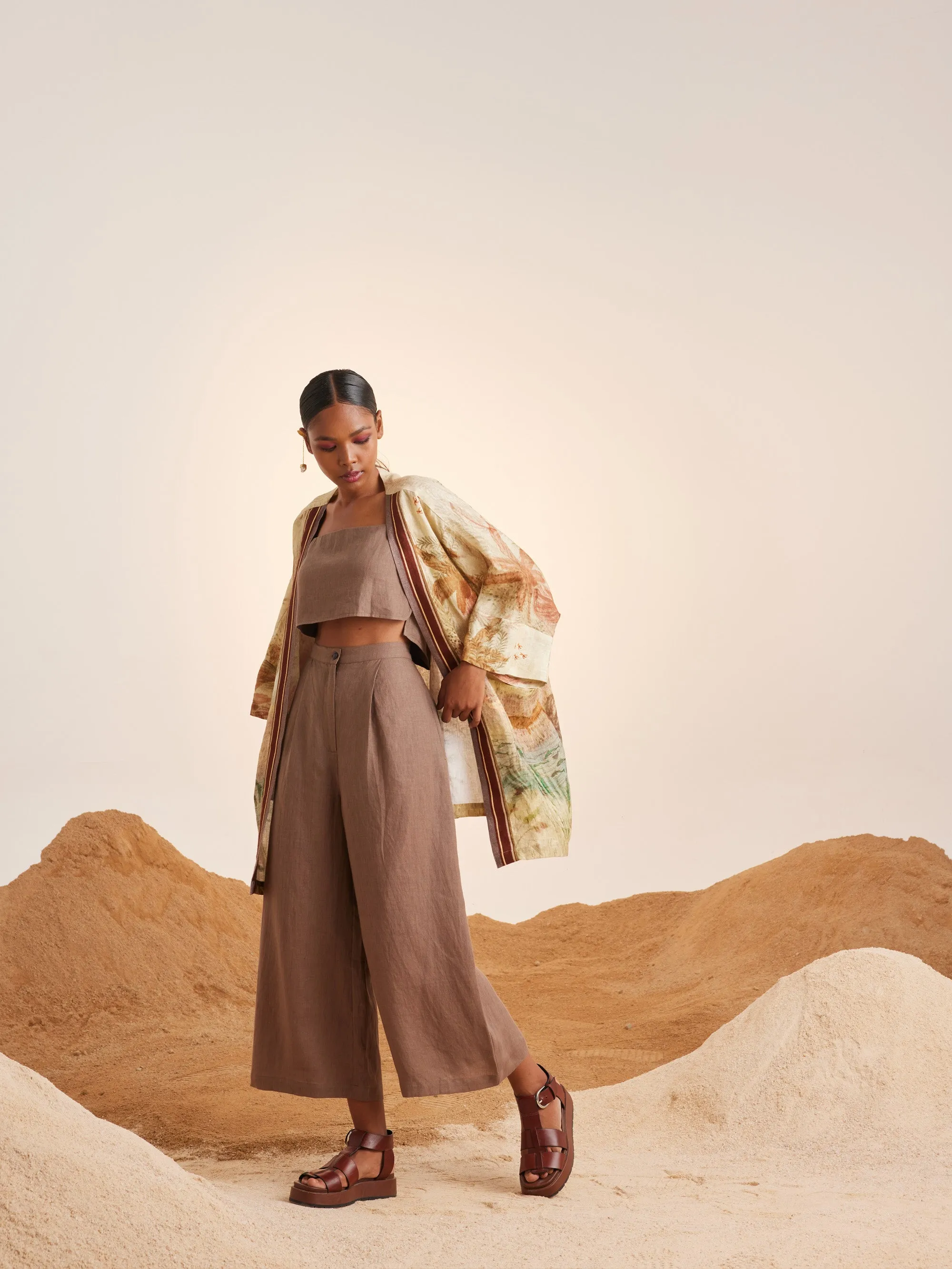 Summer Cape Overlay June-Woods-Linen-Ss25-Jc-Wod-Cord
