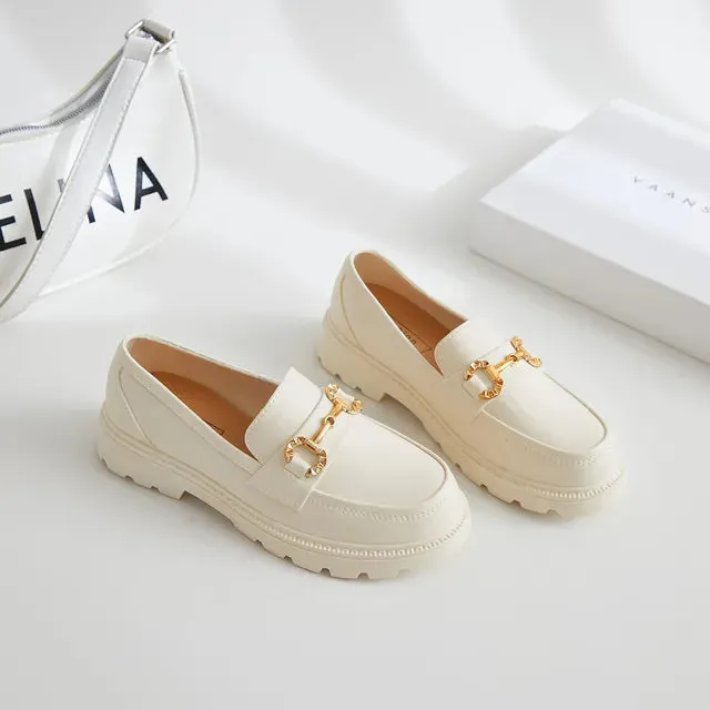 Trendsetter Loafers: Your Stylish Stride to Fashion Bliss!