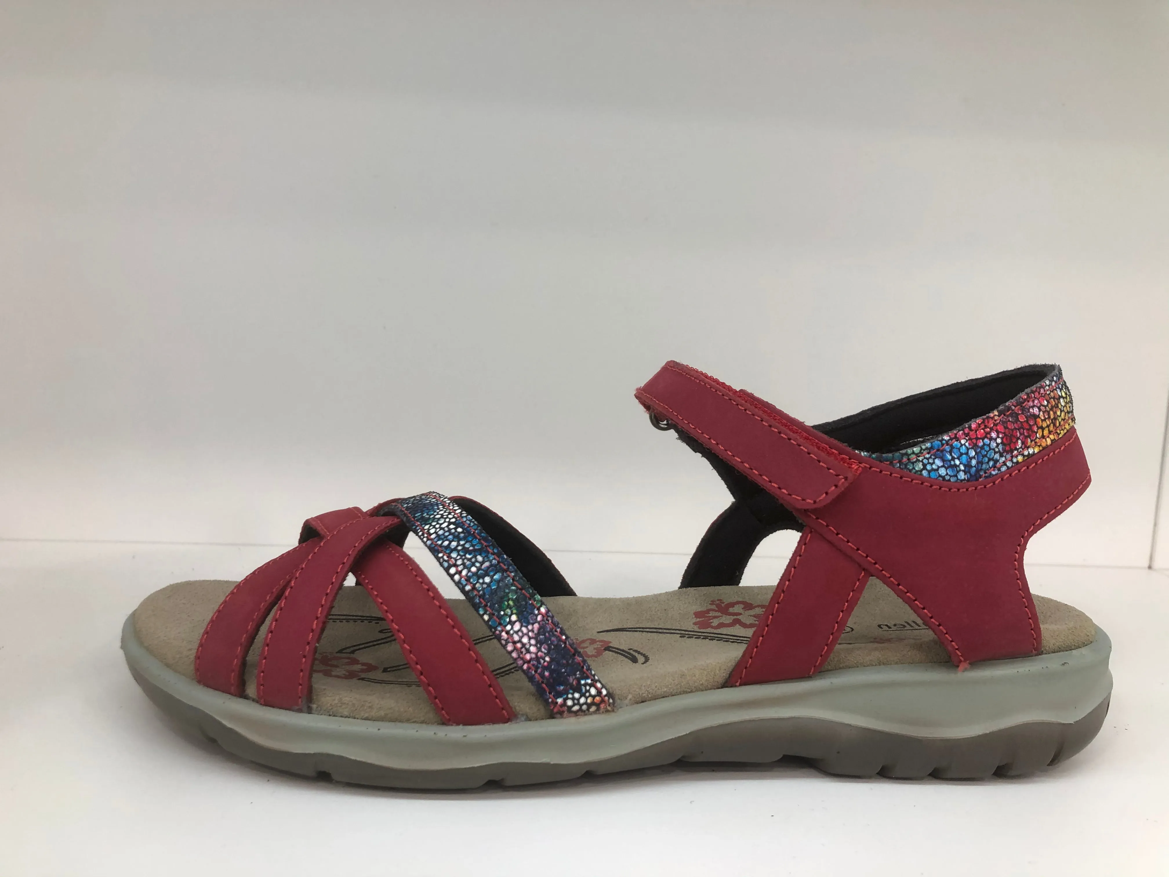 VITORIA CHERRY