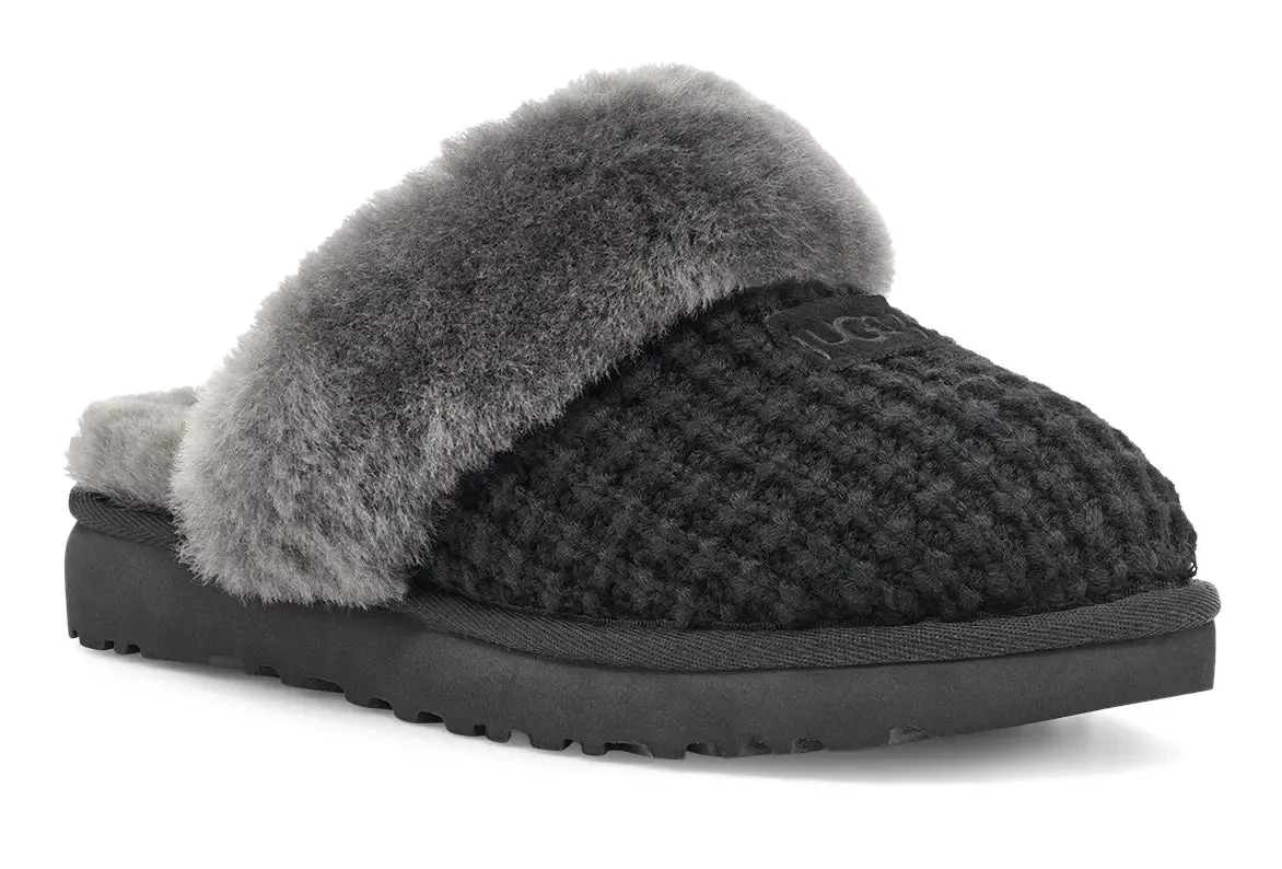Women's UGG Cozy Slippers – Soft, Stylish & Perfectly Plush