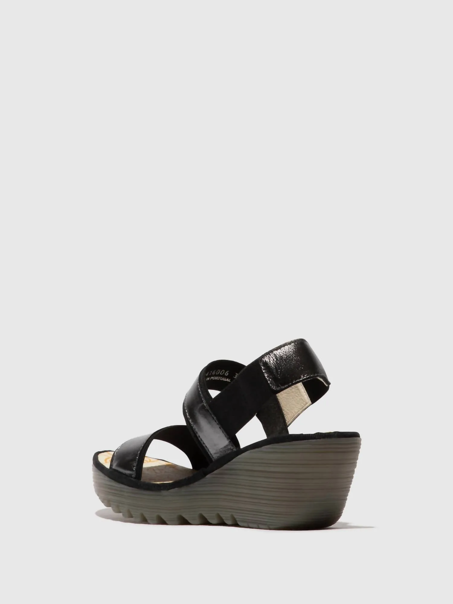 Women's Yaco Platform Wedge Sandal In Graphite
